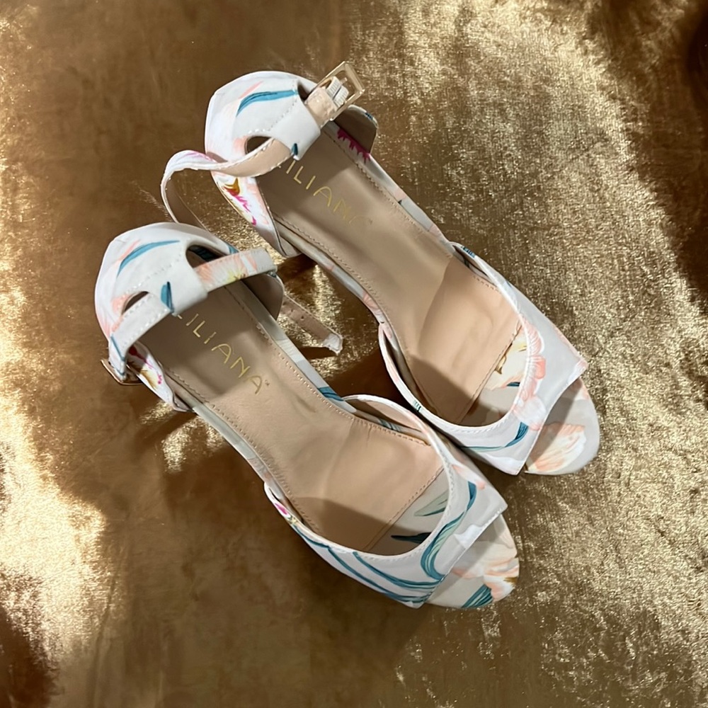 Lilian Floral Heel - Size 11